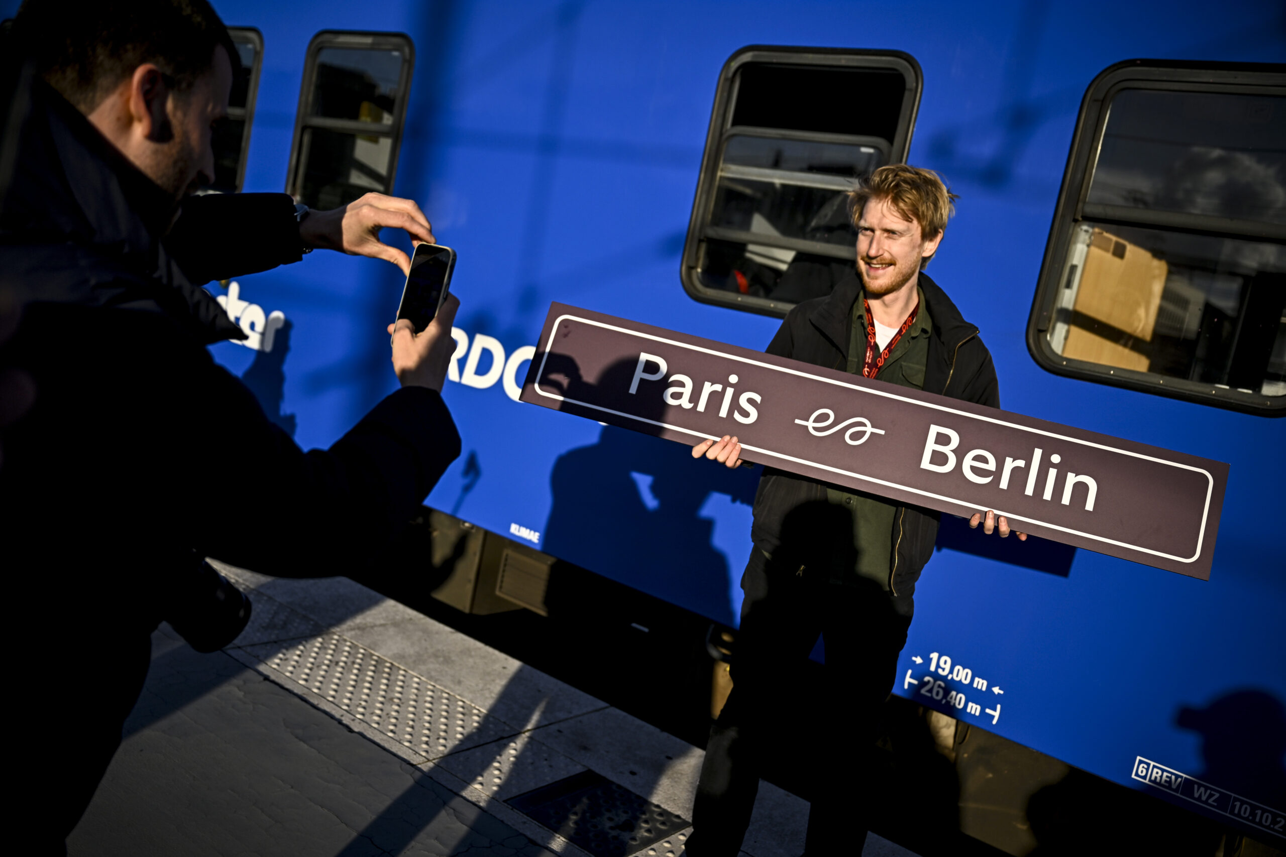 Neuer Nachtzug aus Paris pünktlich in Berlin angekommen