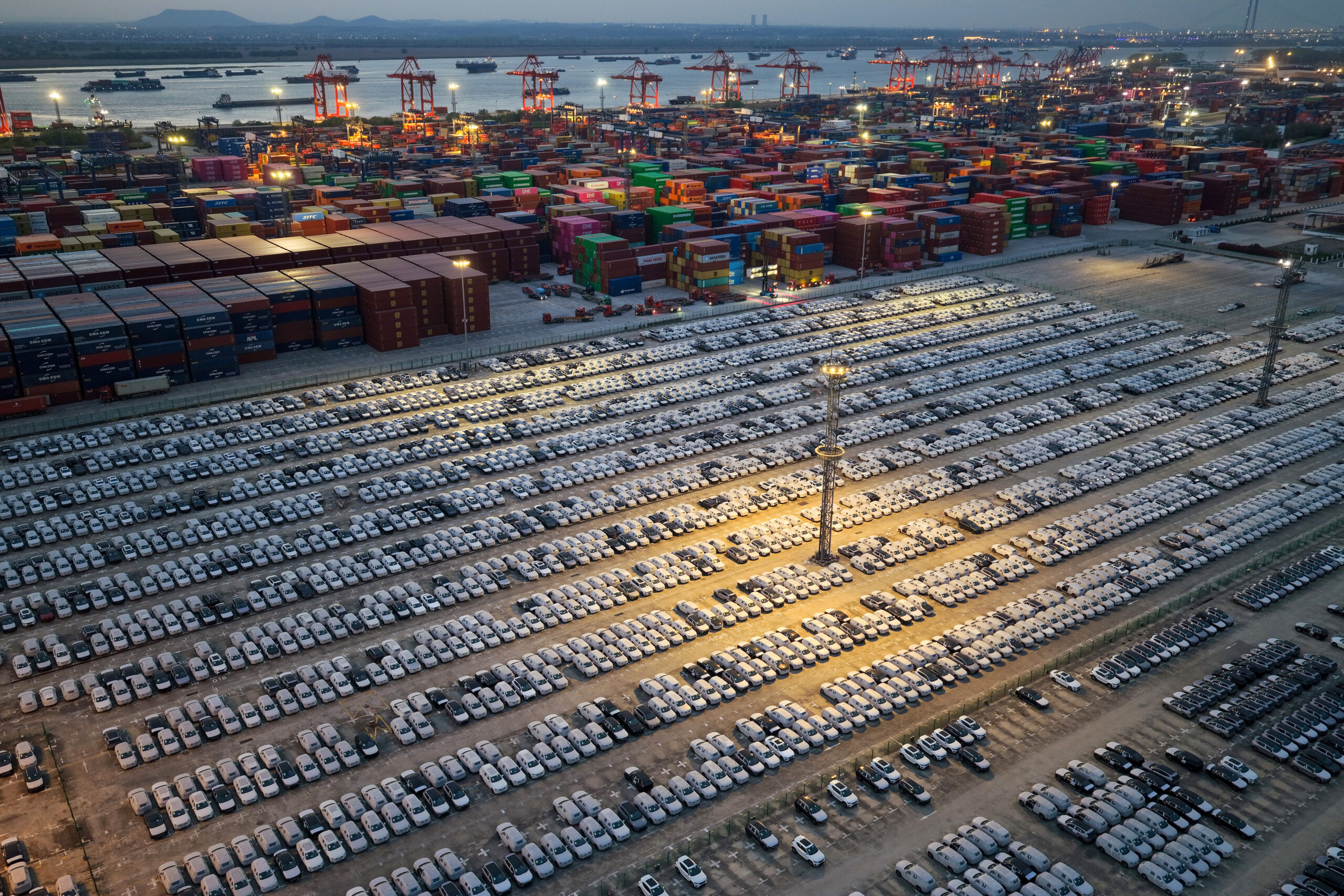 Allianz-Handelsexperten: Deutsche Exporteure vergleichsweise optimistisch