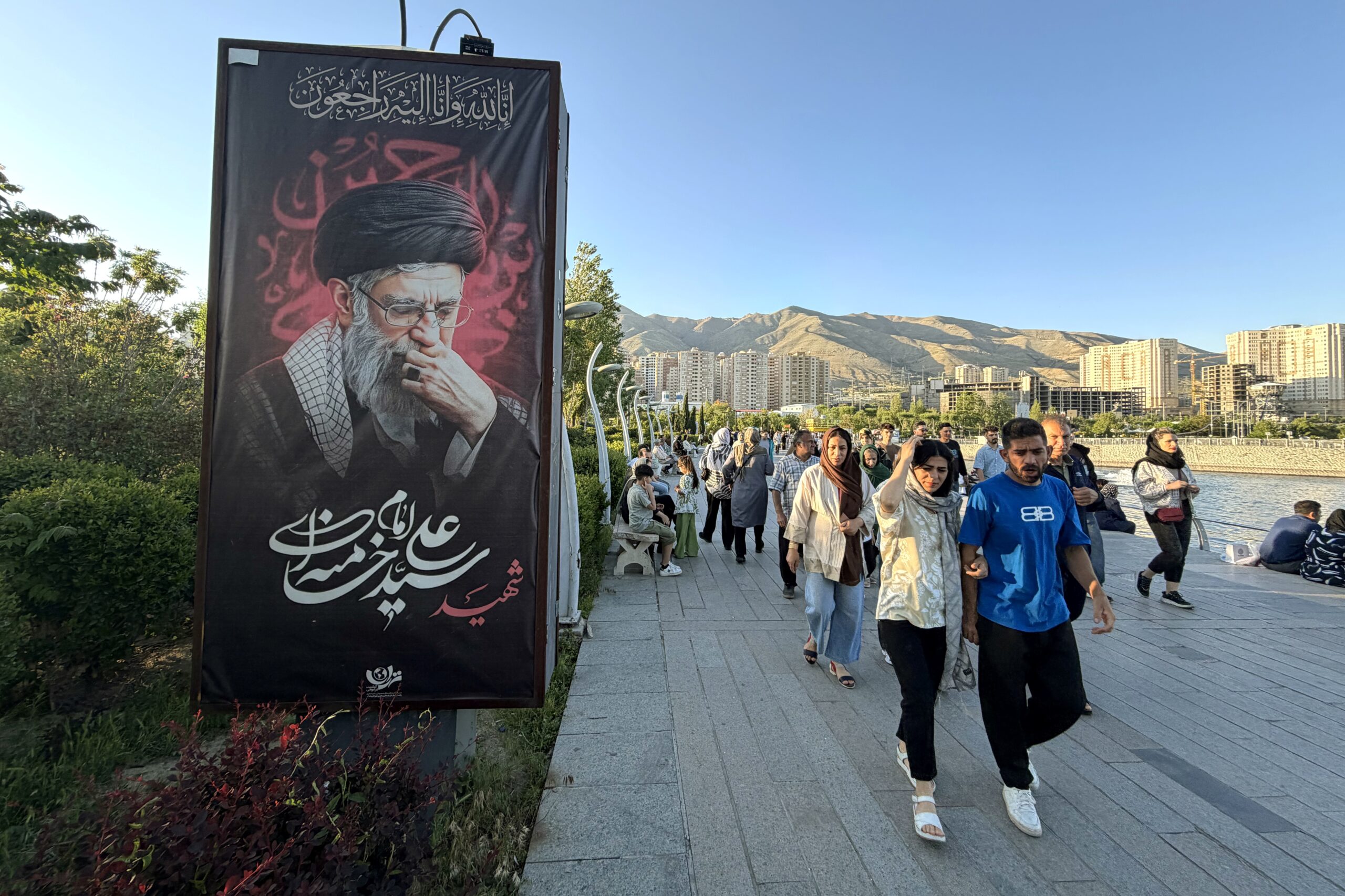 Iranisches Staatsfernsehen: Ali Chamenei soll am 9. Juli beigesetzt werden