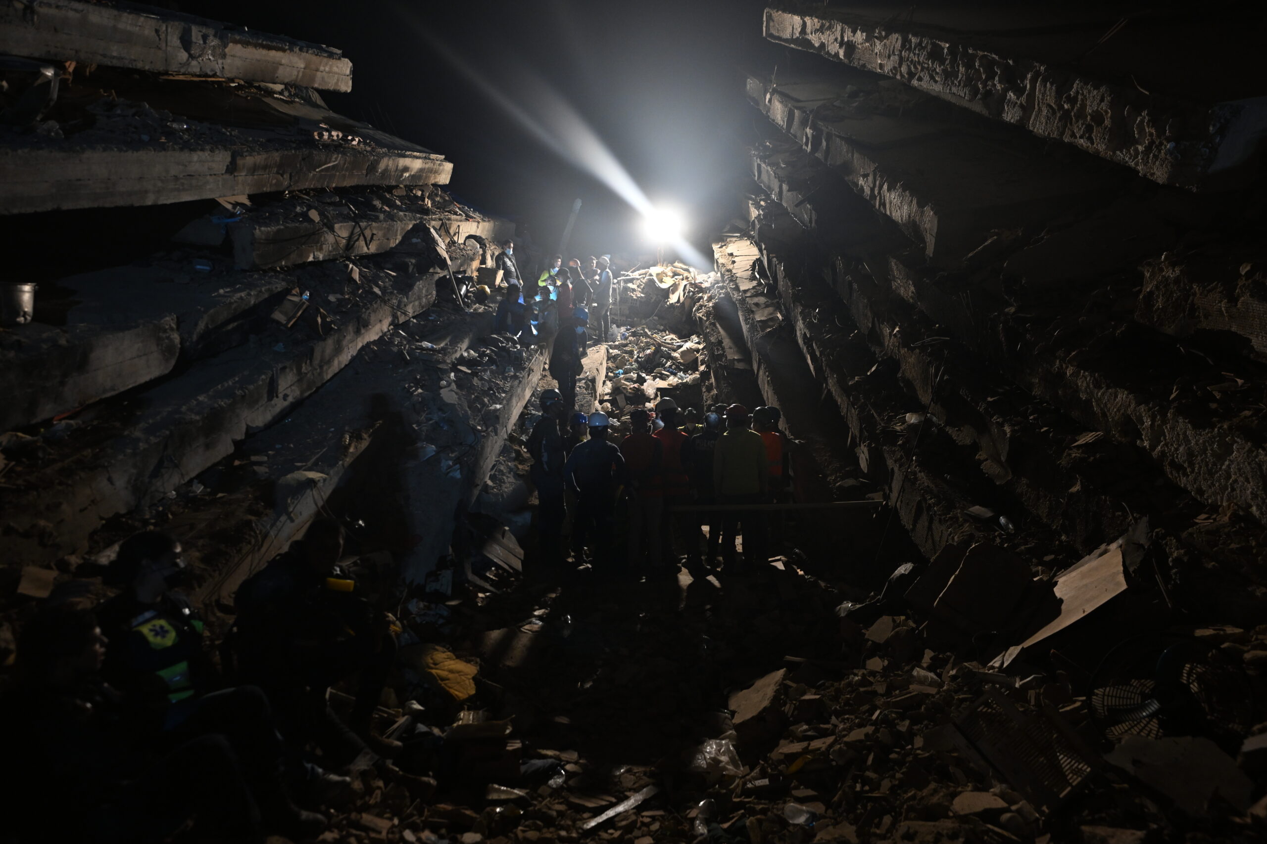 Près de 3.000 morts au Venezuela dans le double séisme