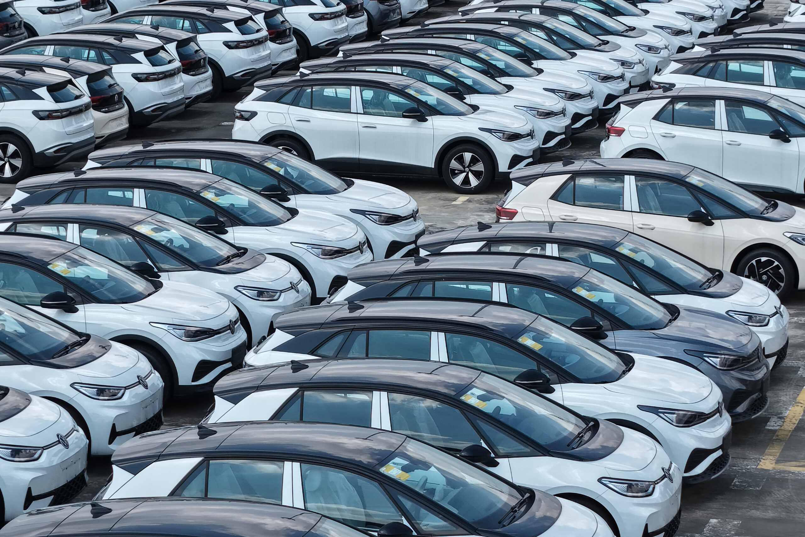 Ultimatum: VW-Betriebsrat fordert Klarheit über drastische Sparpläne
