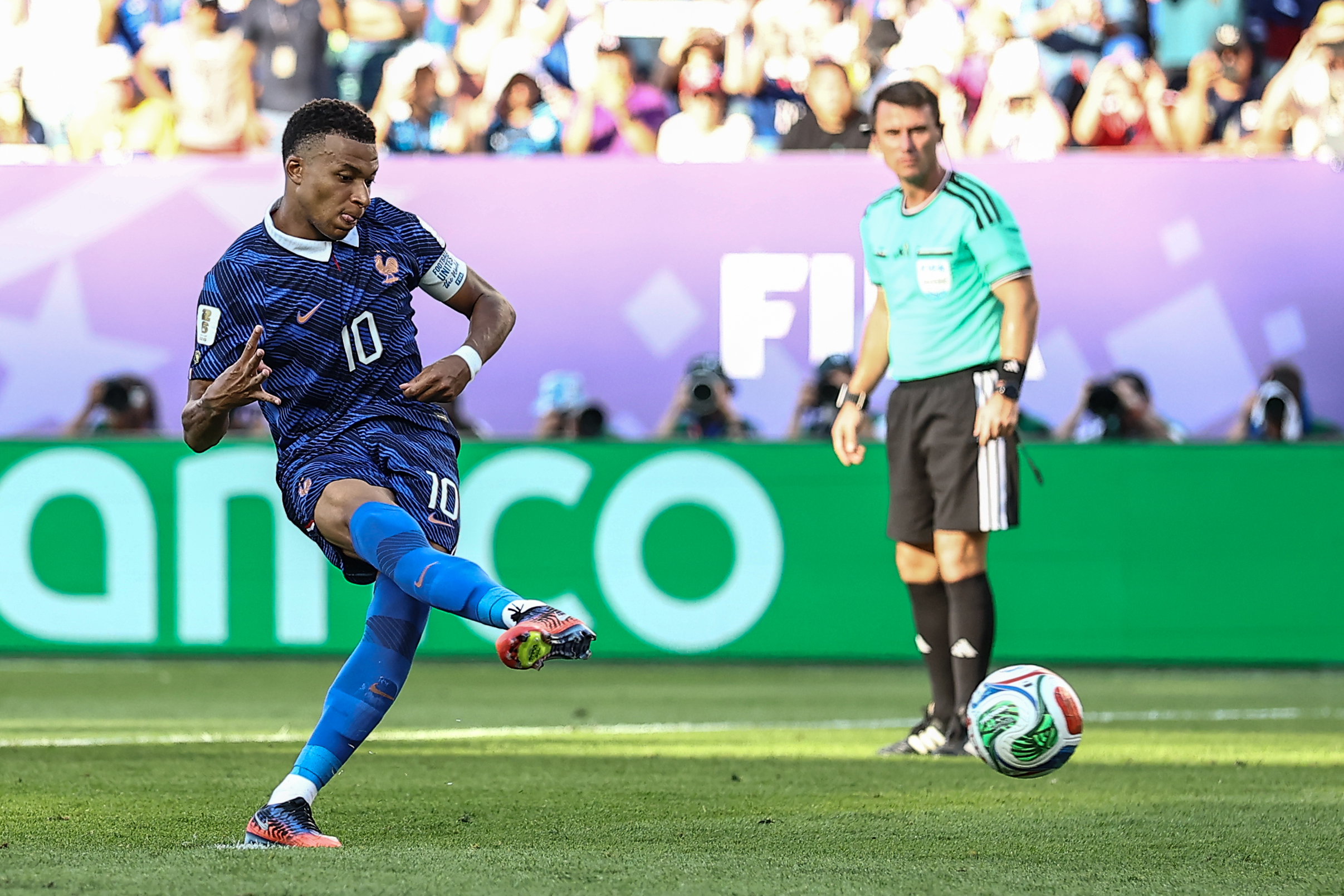 Mondial-2026: Mbappé sort la France du bourbier paraguayen