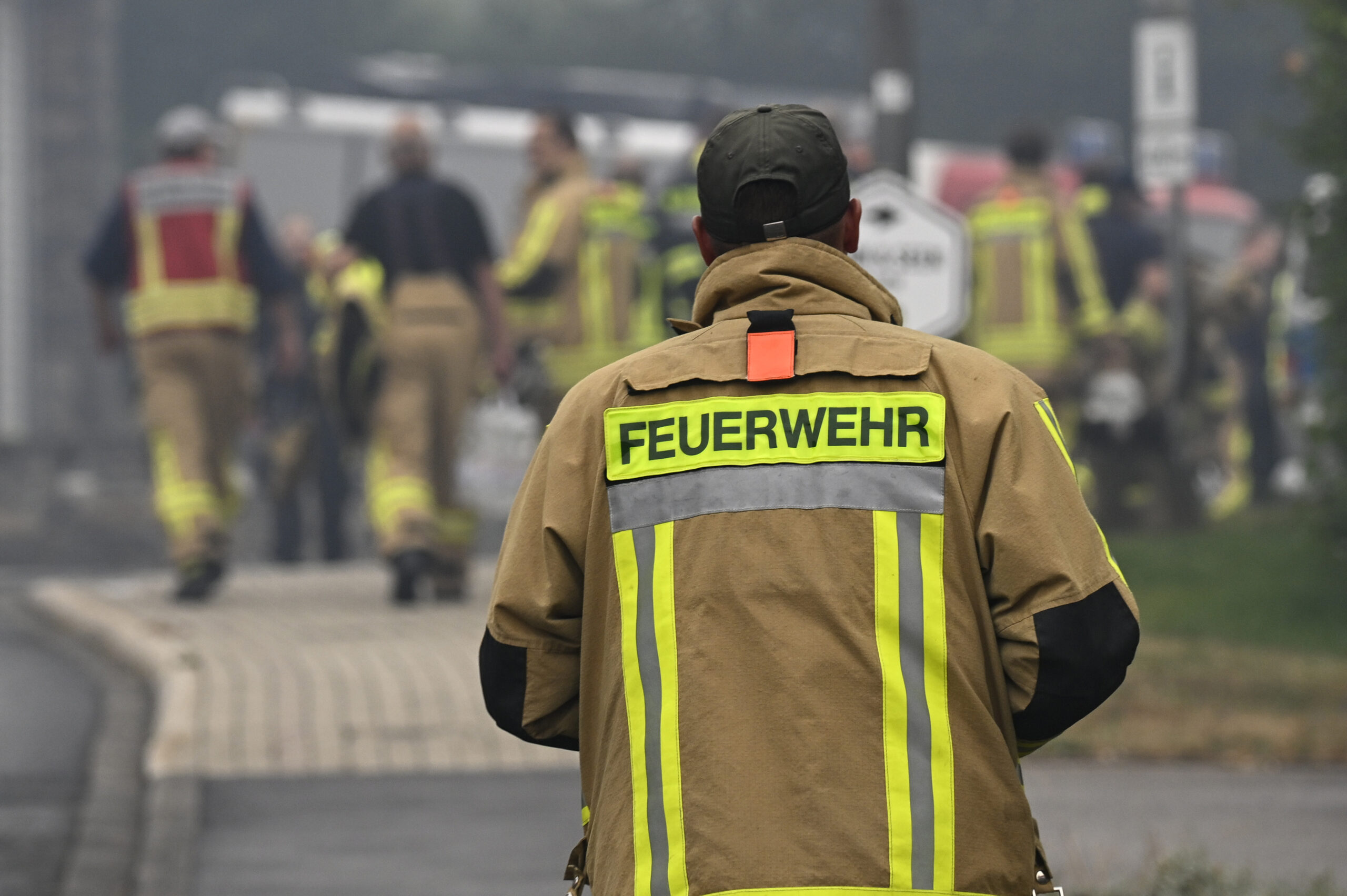La pluie offre un peu de répit en Belgique, mobilisée face à un incendie historique