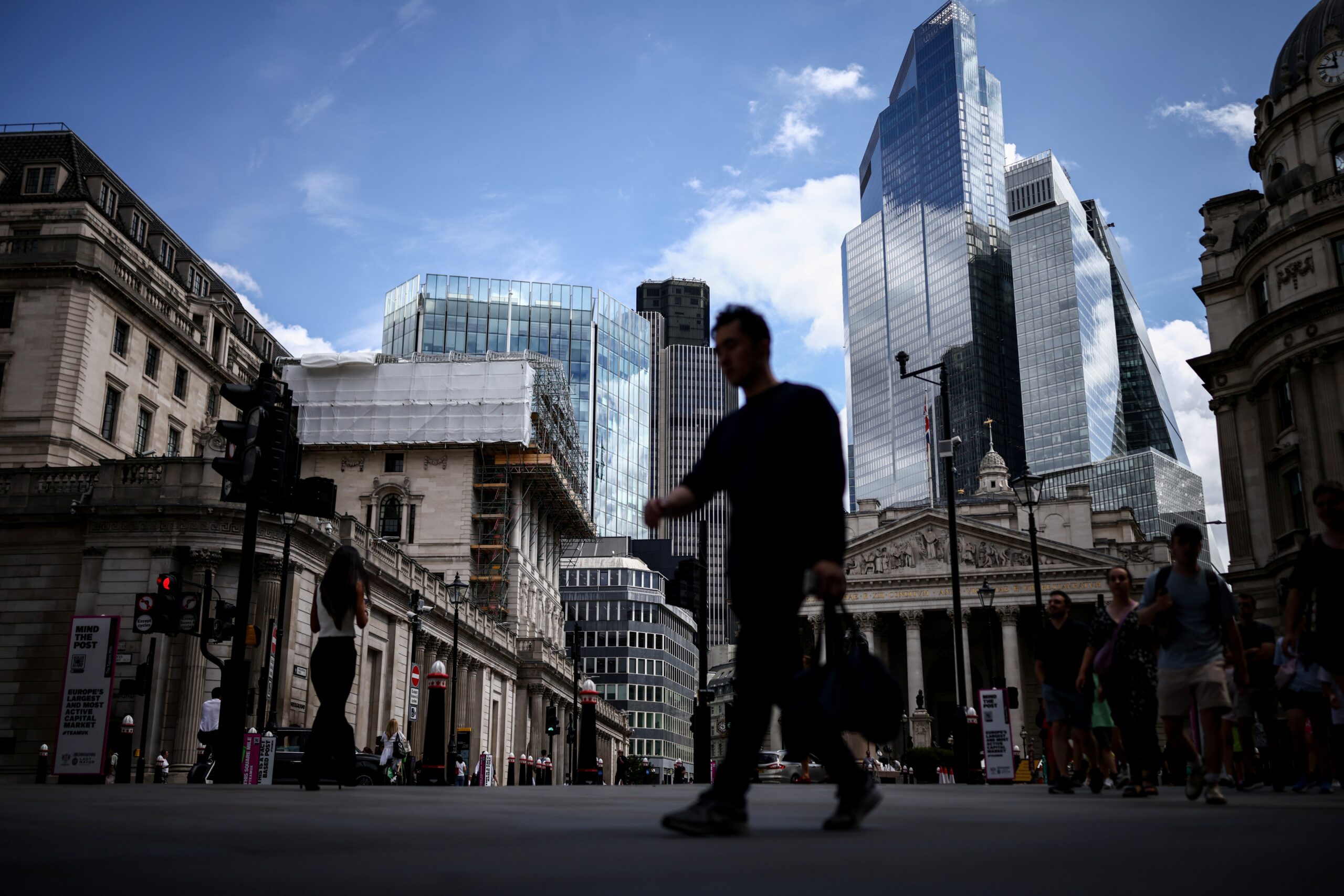 Britisches Wirtschaftswachstum im zweiten Quartal etwas verlangsamt