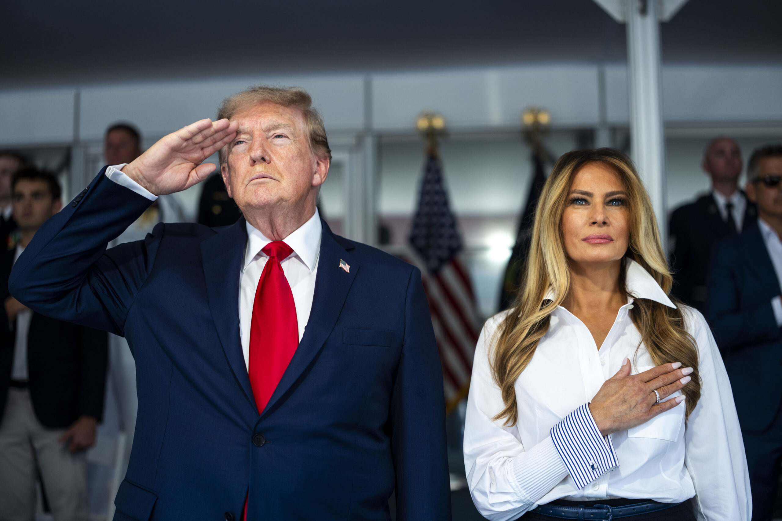 Trump au premier rang d’un grand prix automobile dans les rues de Washington