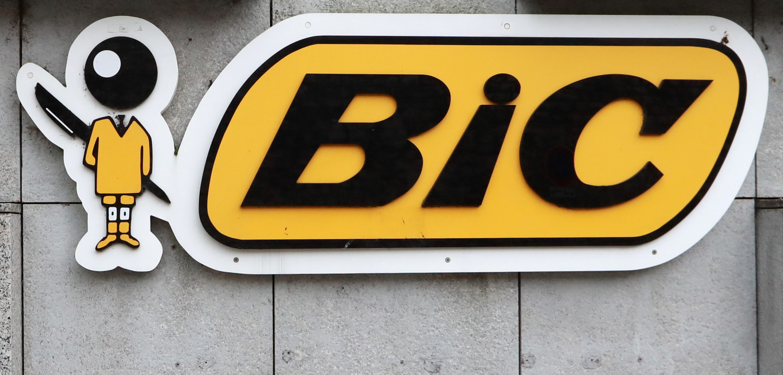 Feuerzeughersteller BIC will mit Kiffern in den USA Geschäft beleben