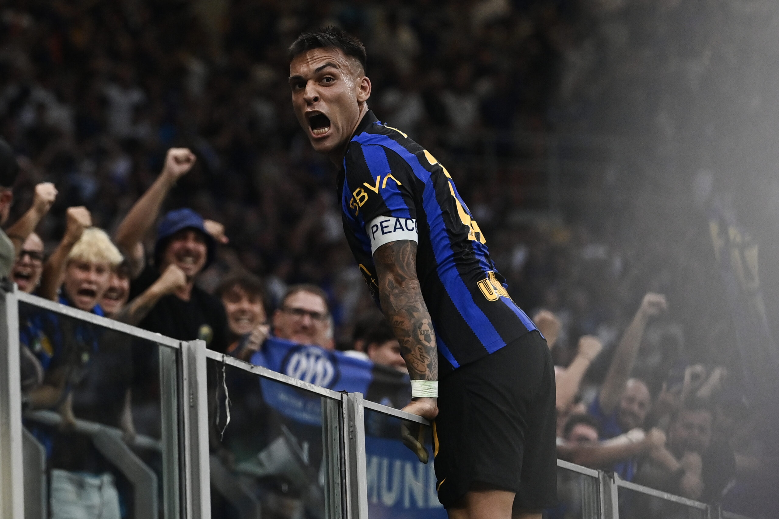 Inter vence Napoli de virada e segue 100% no Italiano; Roma lidera