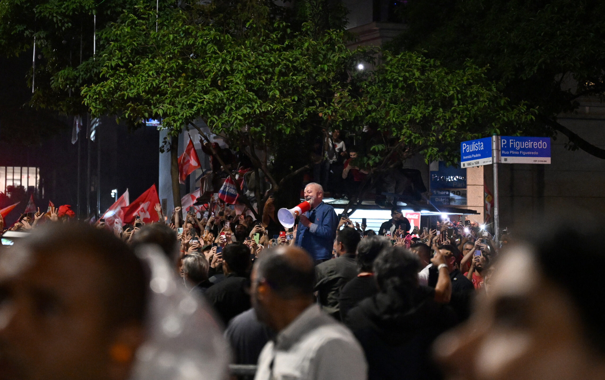 Lula gewinnt Präsidentenwahl in Brasilien – Bolsonaro will Ergebnis anfechten