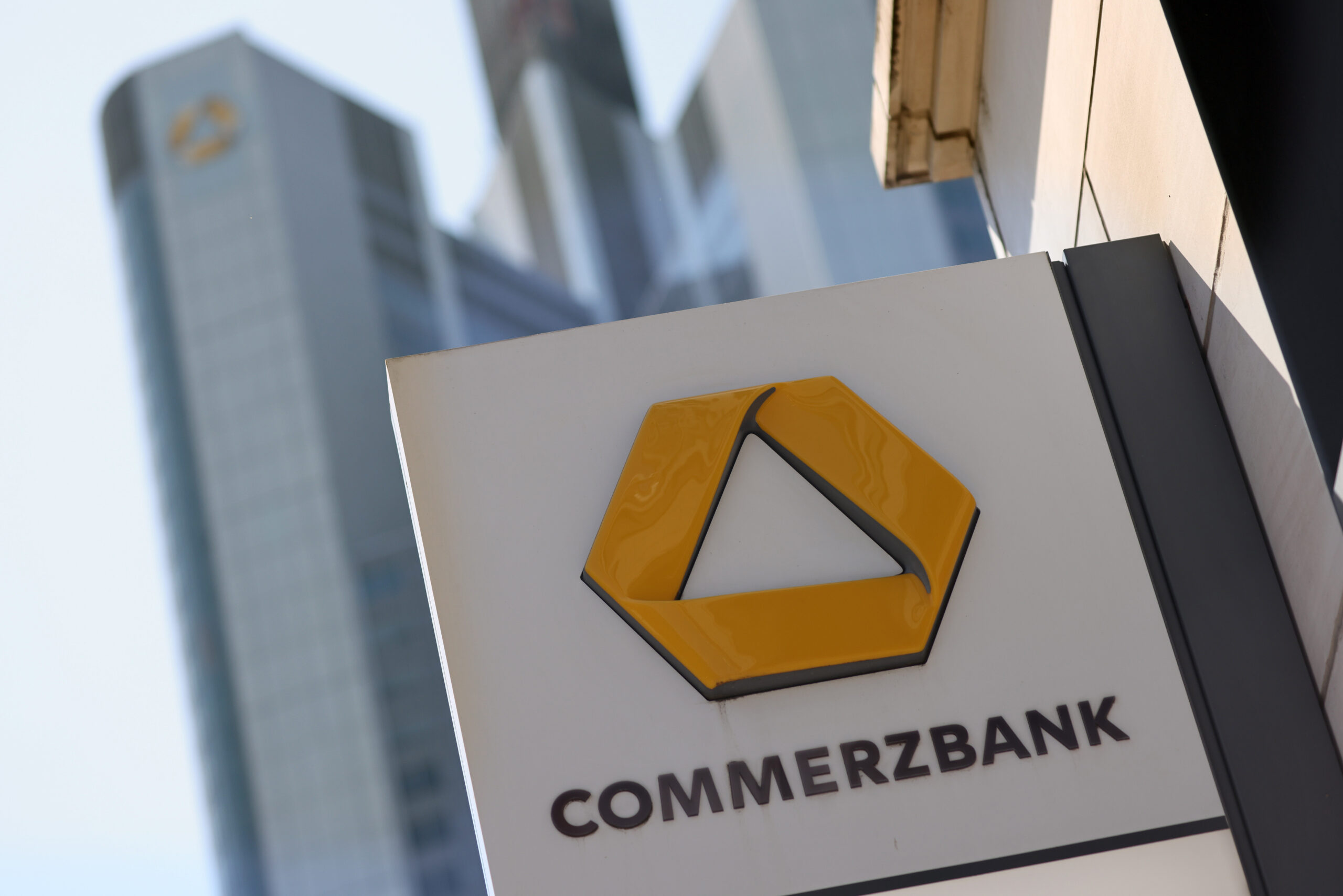 Unicredit erhält grünes Licht der EZB für Übernahme der Commerzbank